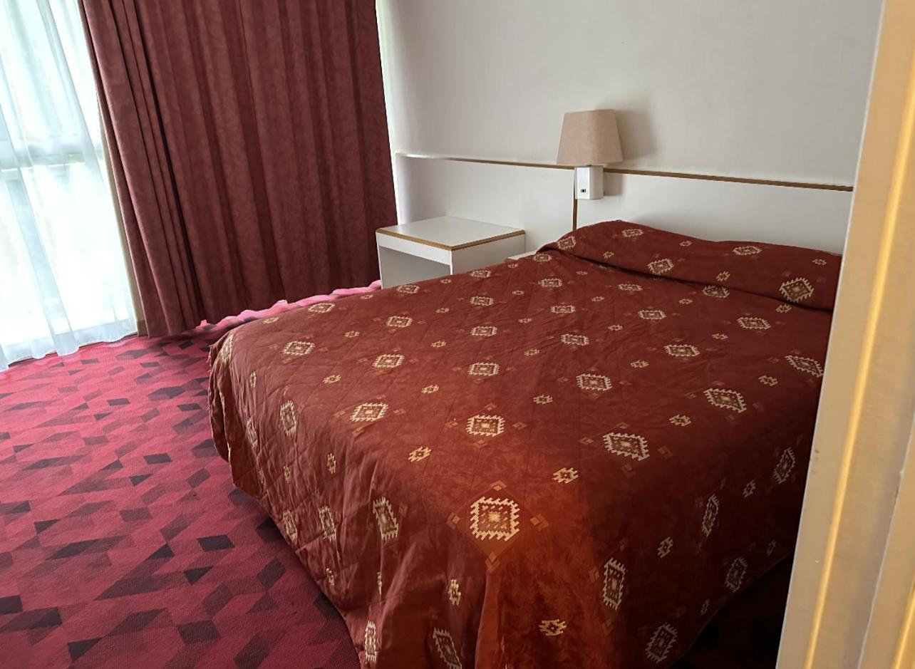 Hotel Restaurant Pavillon Carina Gap Zewnętrze zdjęcie